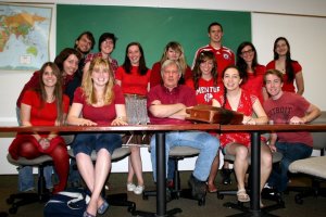 A photo of Dr. Harald Becker's Parzival class all in Parzival red
